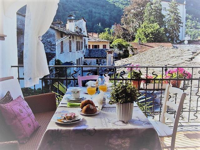 Bed and Breakfast bb chiavenna centro storico Esterno foto