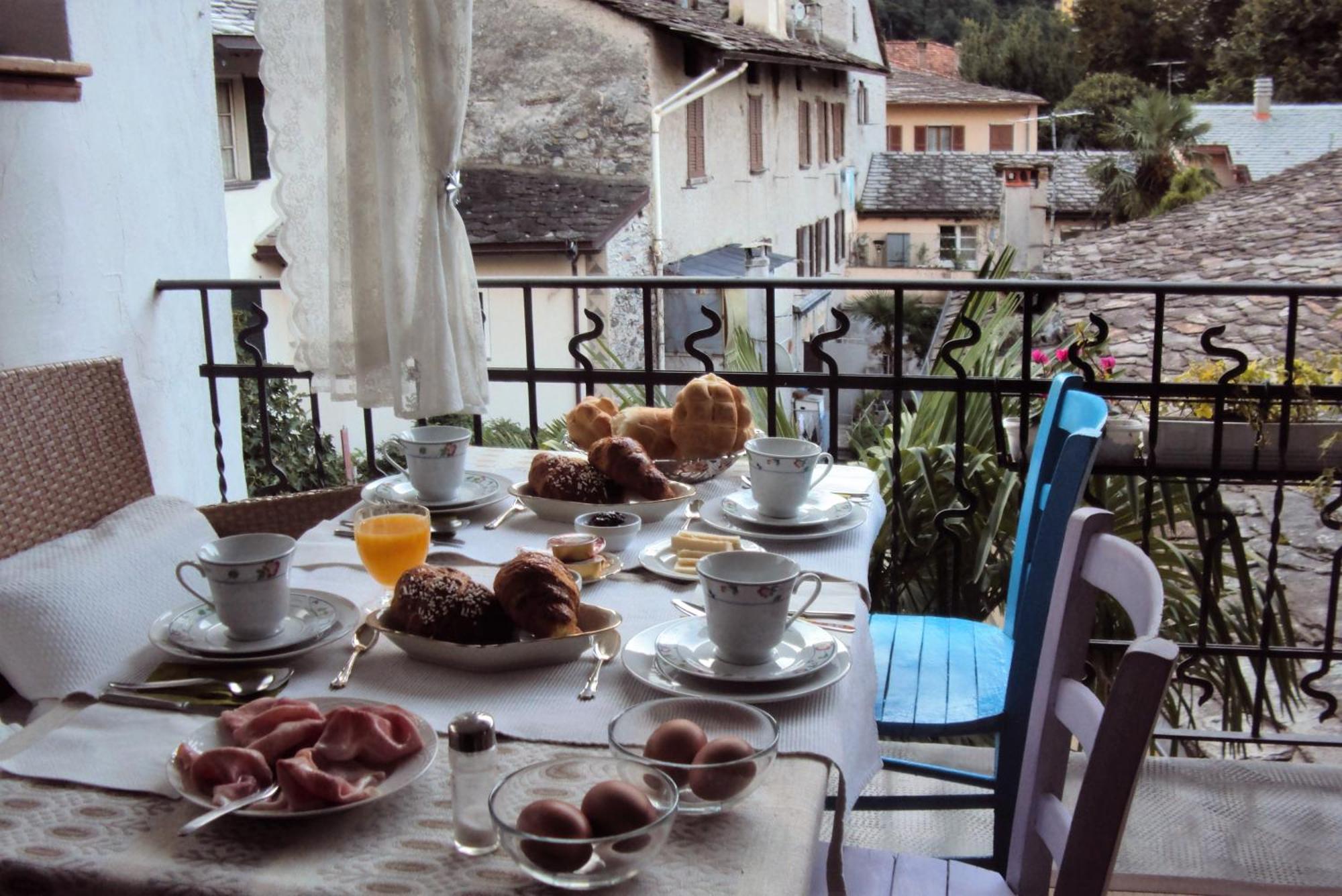 Bed and Breakfast bb chiavenna centro storico Esterno foto